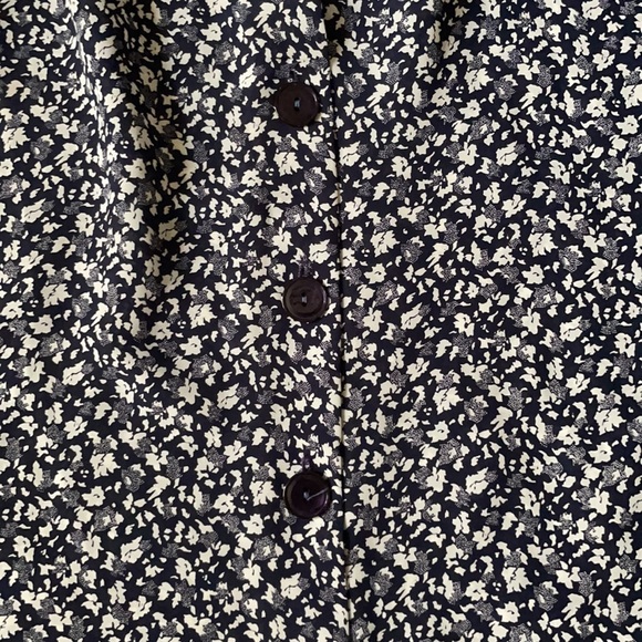 Vintage floral rayon button blouse with tie - Picture 2 of 6